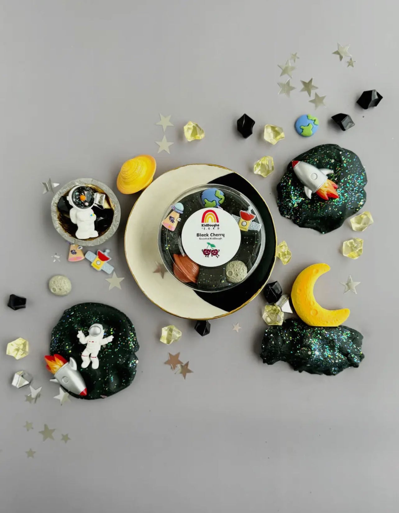 Space (black cherry) play dough kit