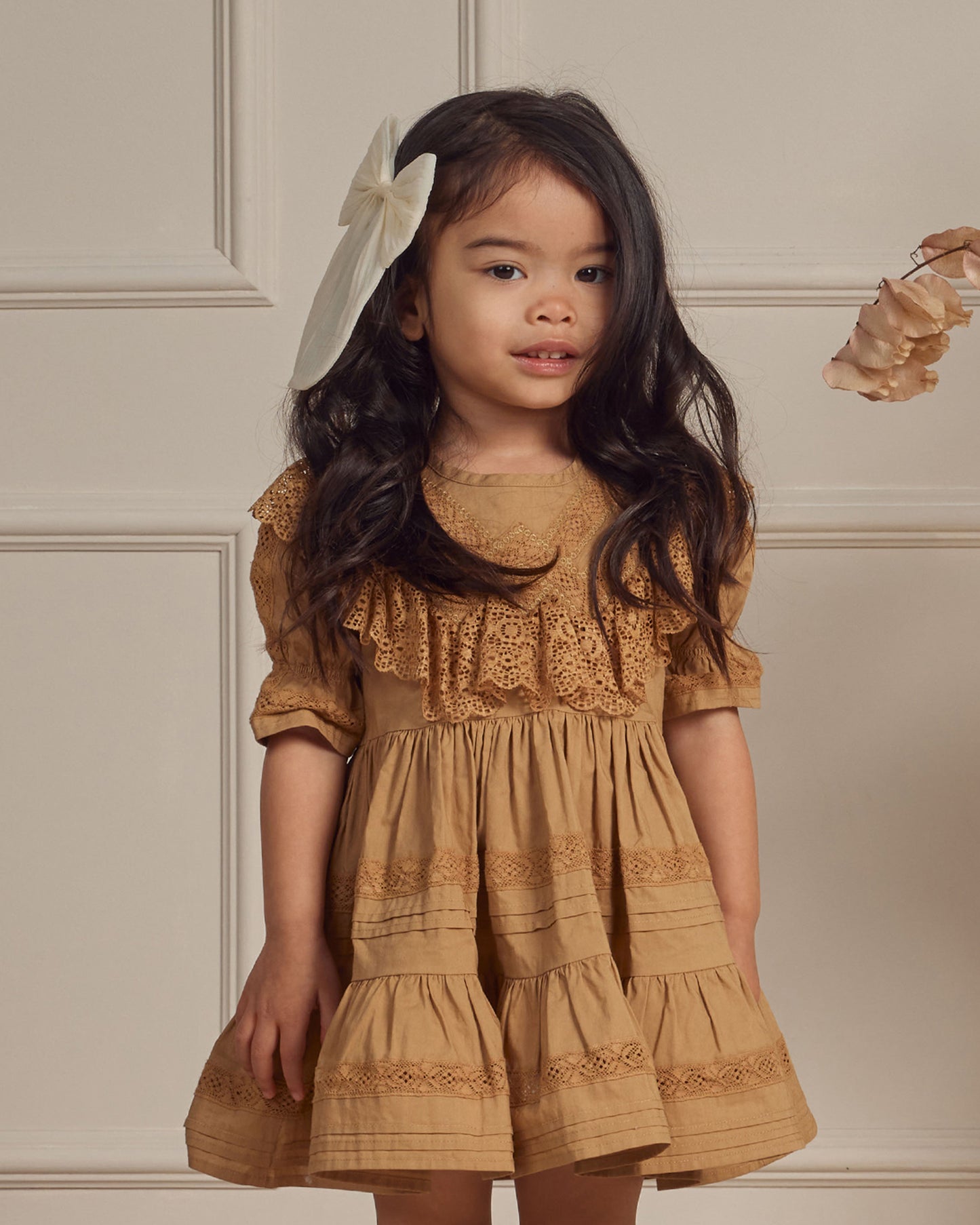 Genevieve Dress (golden)