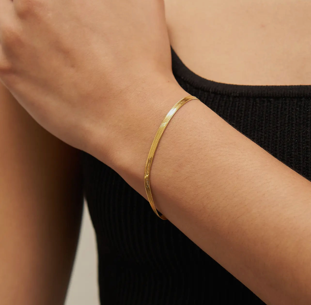 Dainty Herringbone Bracelet