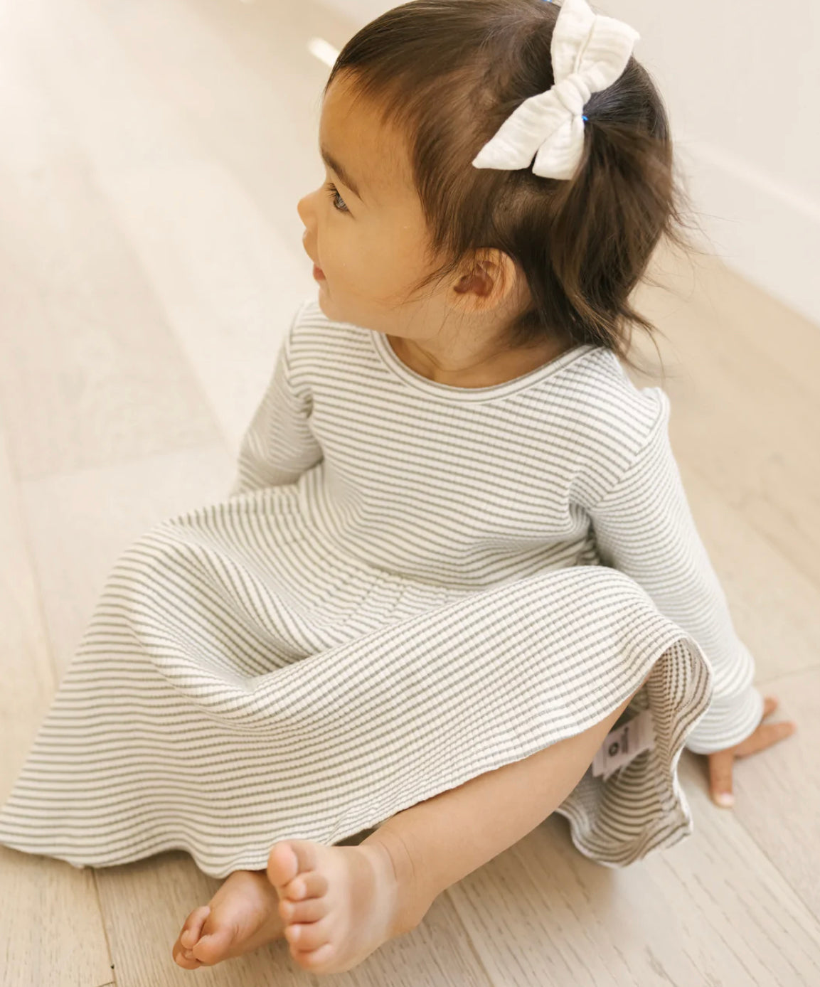 Long Sleeve Flutter Dress & Bloomer (Fern)