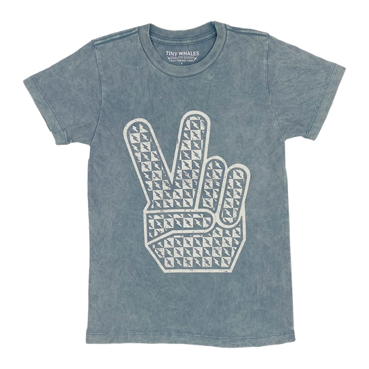 Peace Out Tee