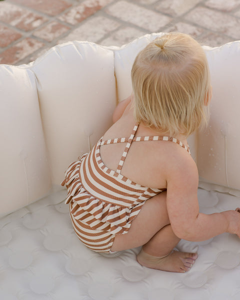 Ruffled one-piece swimsuit (clay stripe)