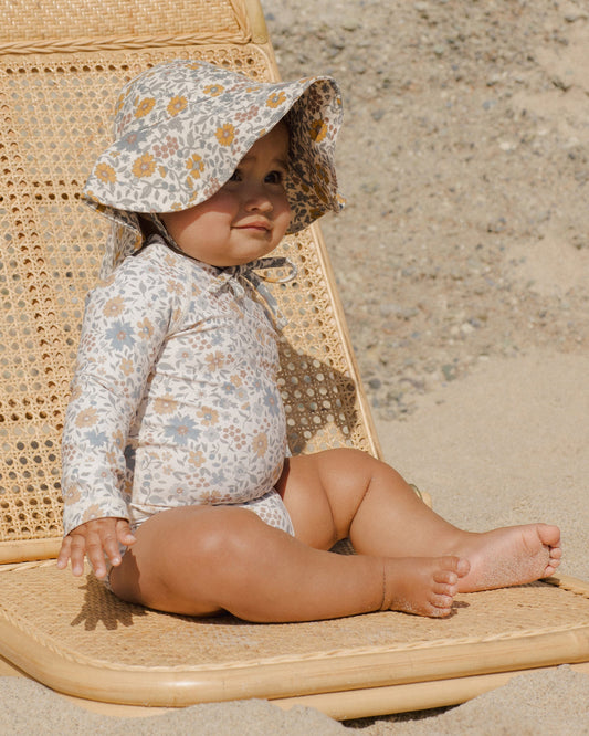 Maryn Rashgaurd Set || Gardenia