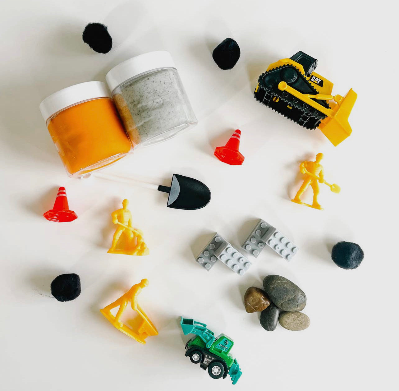 Construction Play Dough Kit