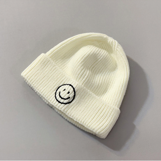 Smiley Beanie (white)