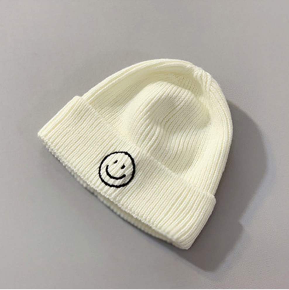 Smiley Beanie (white)