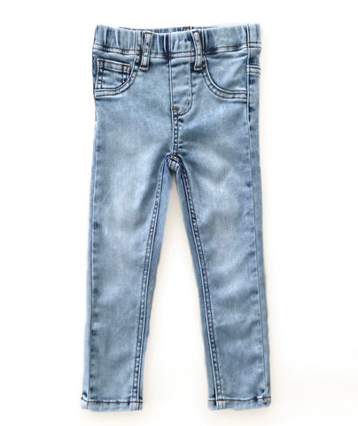 Classic Jeans (light wash)